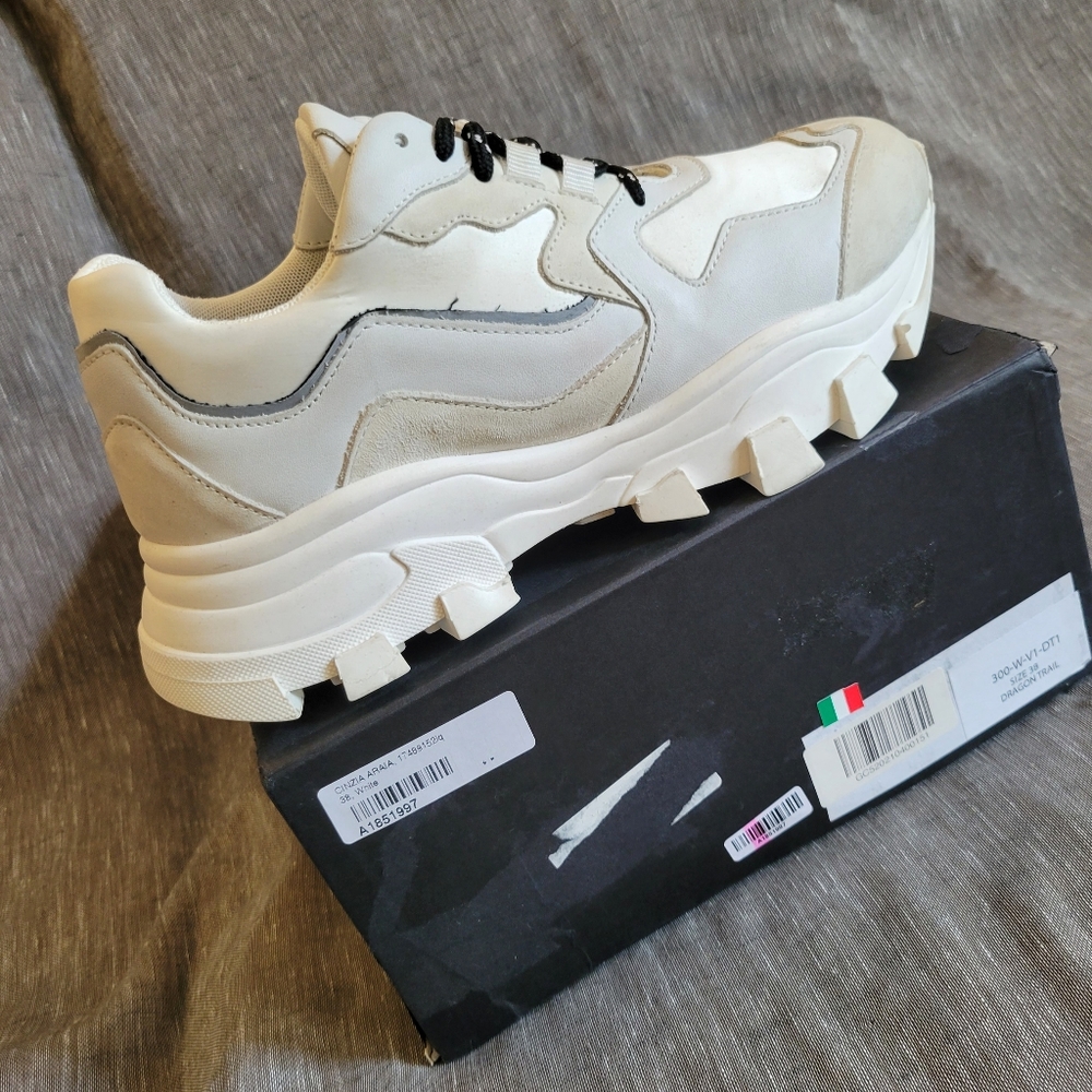 New Women's Italy's Cinzia Araia White Grey Leather Bulky Sneakers Size 8 US - Picture 7 of 16